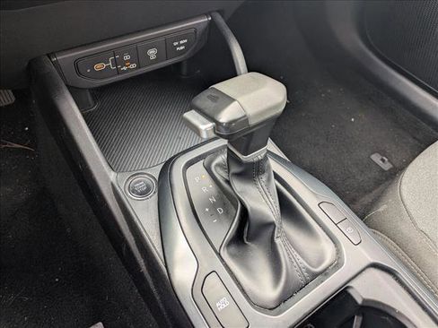 Used 2025 Kia K4 FWD image 14