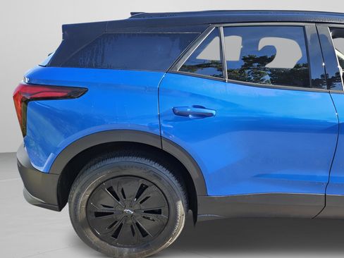 New 2025 Chevrolet Blazer EV LT w/ Midnight/Sport Edition image 8