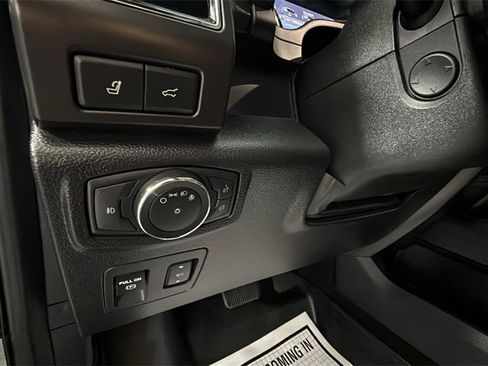 Used 2021 Ford Expedition Max Limited image 35