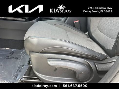 Used 2023 Kia Seltos Nightfall Edition image 18