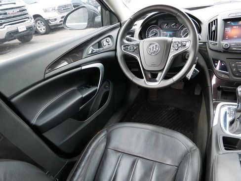 Used 2015 Buick Regal image 13