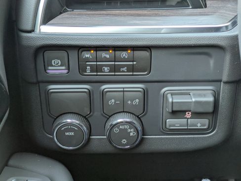 New 2026 Chevrolet Tahoe LS w/ Max Trailering Package image 16