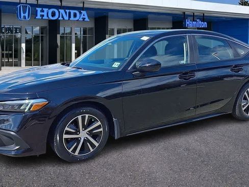 Used 2023 Honda Civic LX image 4