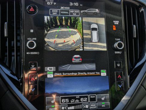 Used 2024 Subaru Ascent Onyx Edition Limited image 25