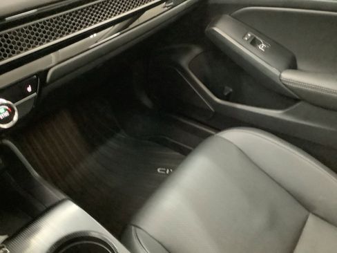 Used 2024 Honda Civic EX-L image 23