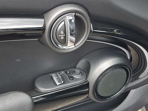Used 2024 MINI Cooper S FWD image 13