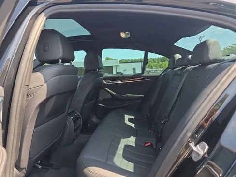 Used 2021 BMW 530i w/ Premium Package RWD image 43