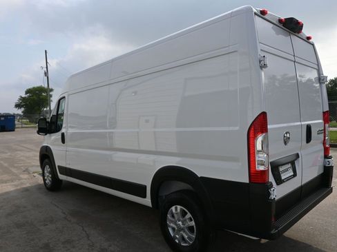 New 2025 RAM ProMaster 2500 w/ Quick Order Package 22G SLT image 20