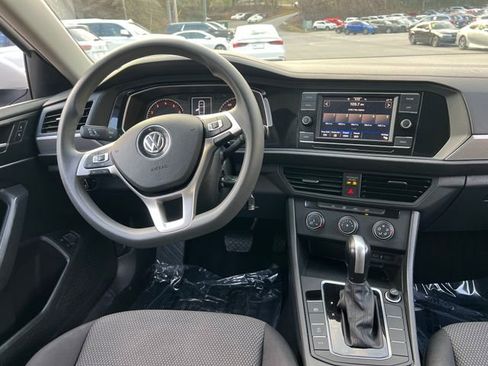 Used 2021 Volkswagen Jetta S w/ Driver Assistance Package image 16