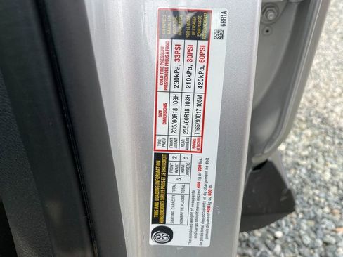 Used 2023 Nissan Rogue SV image 31