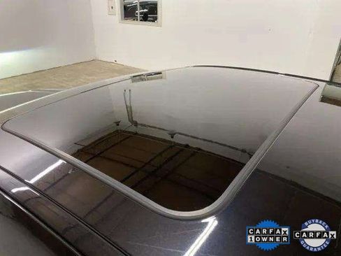 Used 2025 BMW i4 xDrive40i image 25