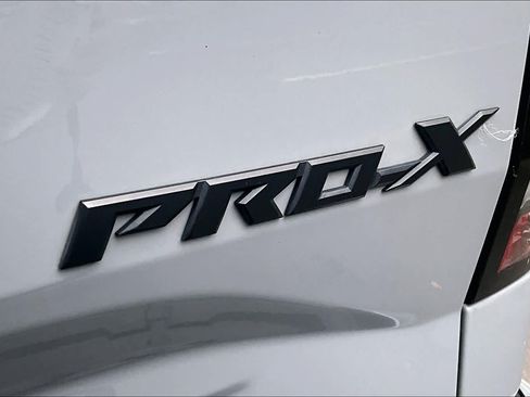 Used 2023 Nissan Frontier Pro-X w/ Pro Convenience Package RWD image 10
