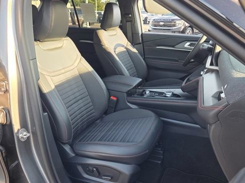 New 2026 Ford Explorer ST-Line w/ Premium Package RWD image 18