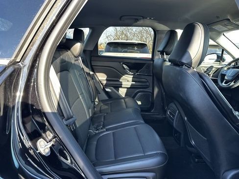 Certified 2022 Lincoln Corsair AWD w/ Equipment Group 101A image 36