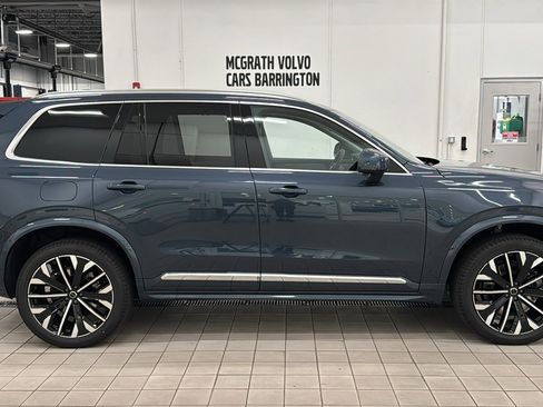 New 2026 Volvo XC90 T8 Ultra w/ Protection Package Premier AWD/4WD image 4