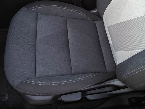 Used 2024 Chevrolet Trax RS w/ Driver Confidence Package image 23