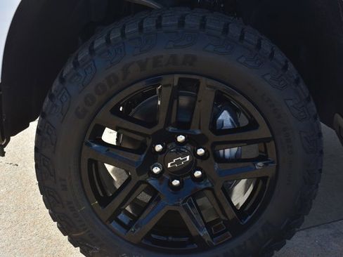 New 2026 Chevrolet Silverado 1500 Custom Trail Boss image 11