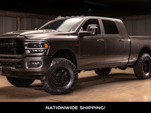 Used 2024 RAM 2500 Laramie w/ Night Edition image 4