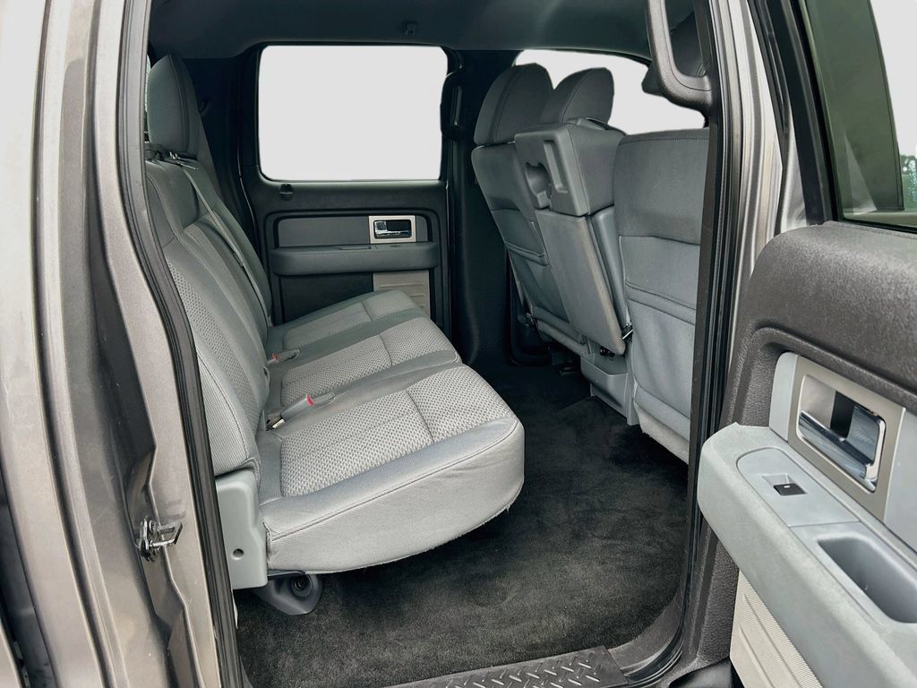 Used 2011 Ford F150 XLT w/ XLT Chrome Pkg RWD image 23