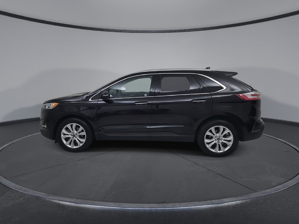 Used 2020 Ford Edge Titanium w/ Class II Trailer Tow Package AWD/4WD image 13