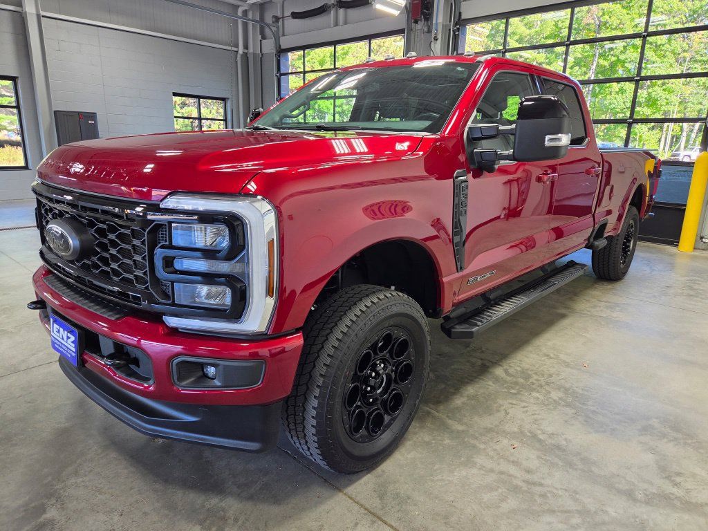 Used 2026 Ford F350 Lariat w/ Black Appearance Package AWD/4WD image 5