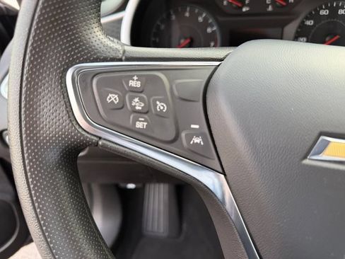 Used 2023 Chevrolet Malibu LT FWD image 23