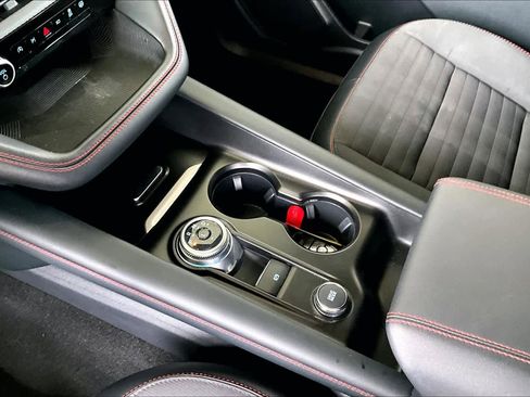 Certified 2025 Ford Explorer ST-Line w/ ST-Line Street Pack image 16