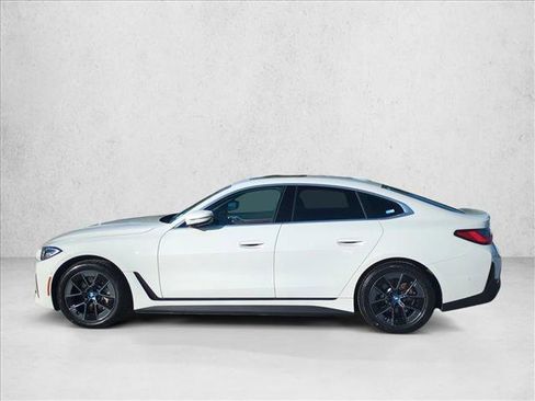 Used 2023 BMW i4 eDrive35 w/ Premium Package RWD image 9
