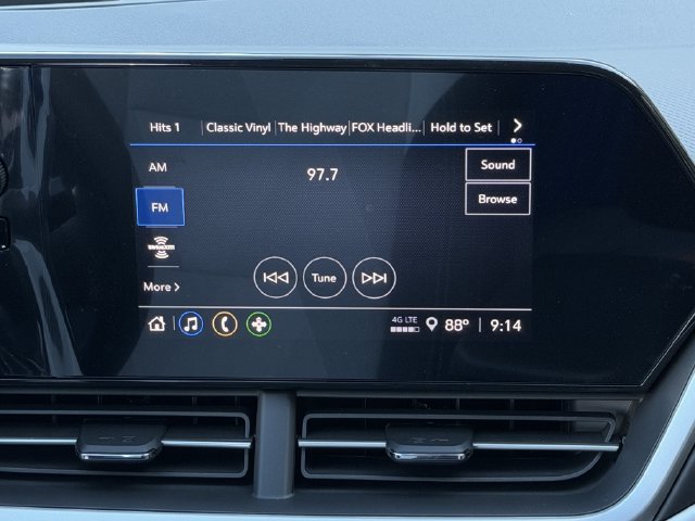 New 2026 Chevrolet Trax LS w/ LS Convenience Package FWD image 14
