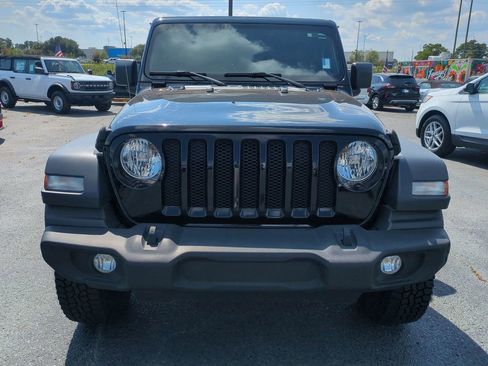 Used 2023 Jeep Wrangler Sport S w/ Sun And Sound Package image 9