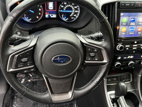 Used 2022 Subaru Ascent Limited AWD/4WD image 16