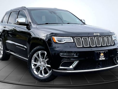 Used 2019 Jeep Grand Cherokee Summit AWD/4WD image 22