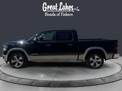 Used 2019 RAM 1500 Laramie AWD/4WD image 2