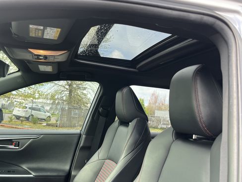 Used 2021 Toyota RAV4 XSE w/ Weather Package image 18