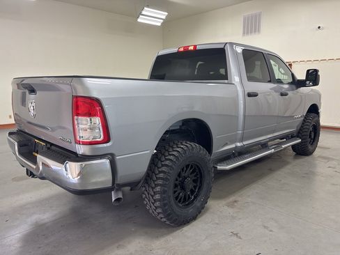 Used 2024 RAM 2500 Big Horn w/ Bed Utility Group image 9