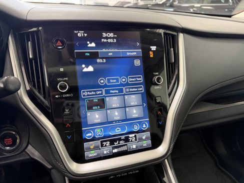 Used 2024 Subaru Outback Premium image 11