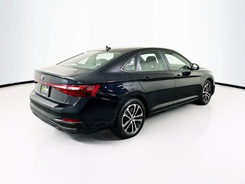 Used 2025 Volkswagen Jetta Sport image 9