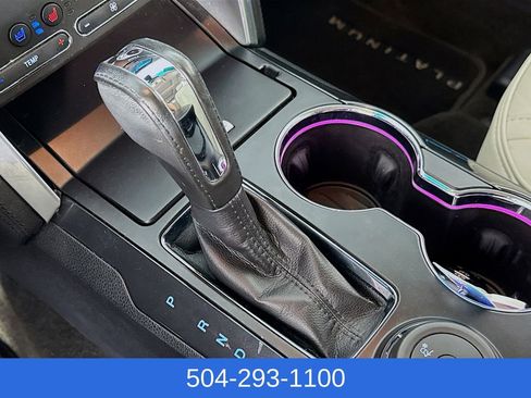 Used 2017 Ford Explorer Platinum image 17