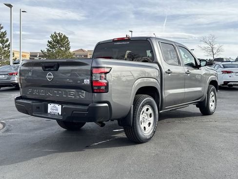 Used 2022 Nissan Frontier S w/ Technology Package image 3