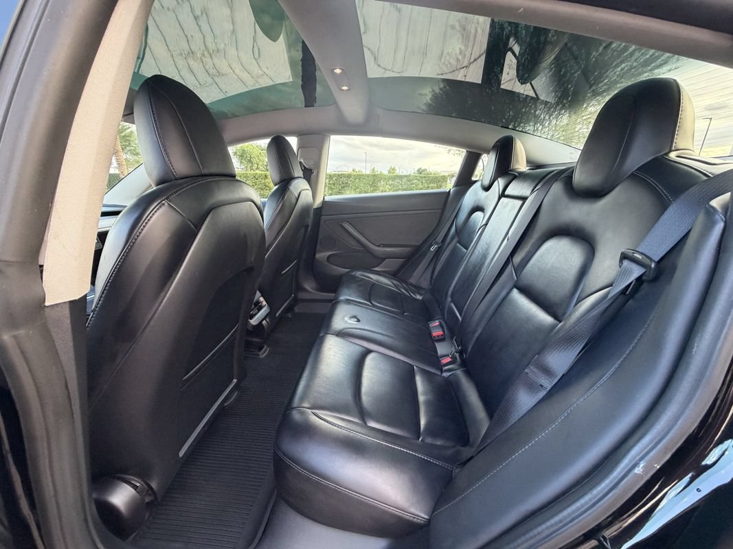 Used 2022 Tesla Model 3 RWD image 10