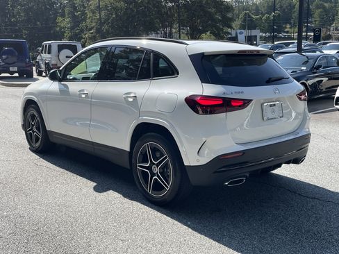 Certified 2025 Mercedes-Benz GLA 250 image 12
