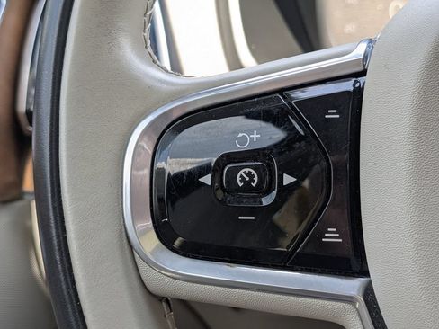 Used 2017 Volvo XC90 T6 Inscription AWD/4WD image 23