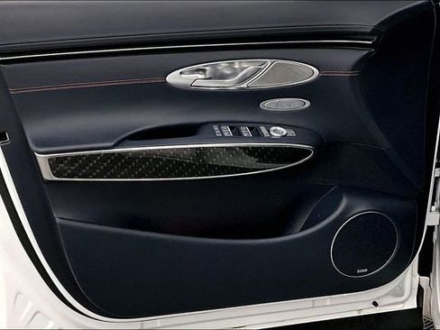 Used 2024 Genesis GV70 3.5T Sport w/ Sport Prestige Package image 21