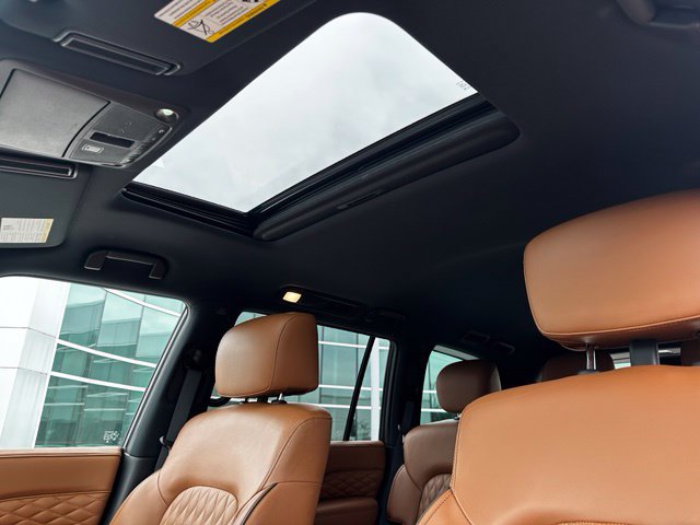 Used 2023 INFINITI QX80 Sensory w/ All-Season Package AWD/4WD image 14