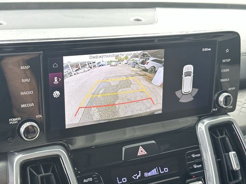 Certified 2023 Kia Sorento SX FWD image 21
