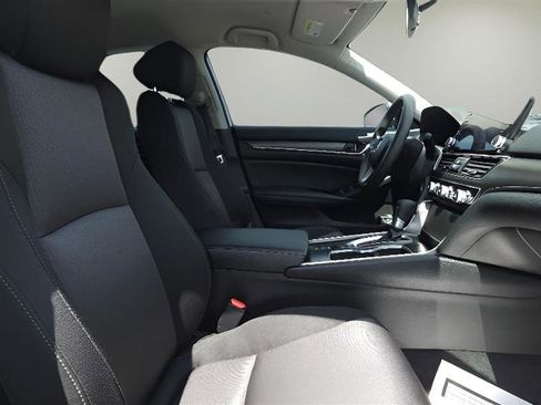 Used 2021 Honda Accord LX image 27