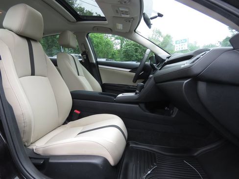 Used 2016 Honda Civic EX image 13