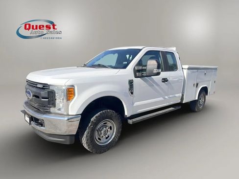 Used 2017 Ford F250 XL w/ Power Equipment Group AWD/4WD image 7