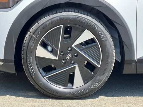 Certified 2026 Hyundai Ioniq 5 SEL RWD image 34