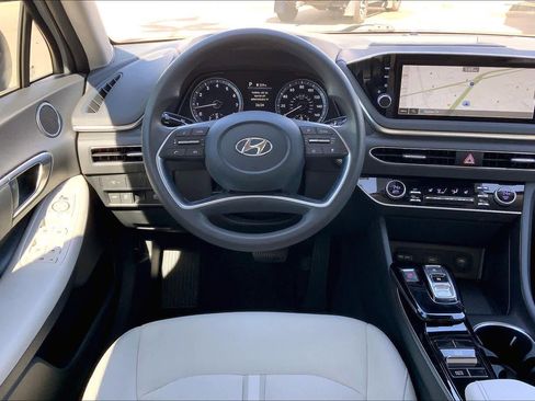 Used 2023 Hyundai Sonata SEL image 12